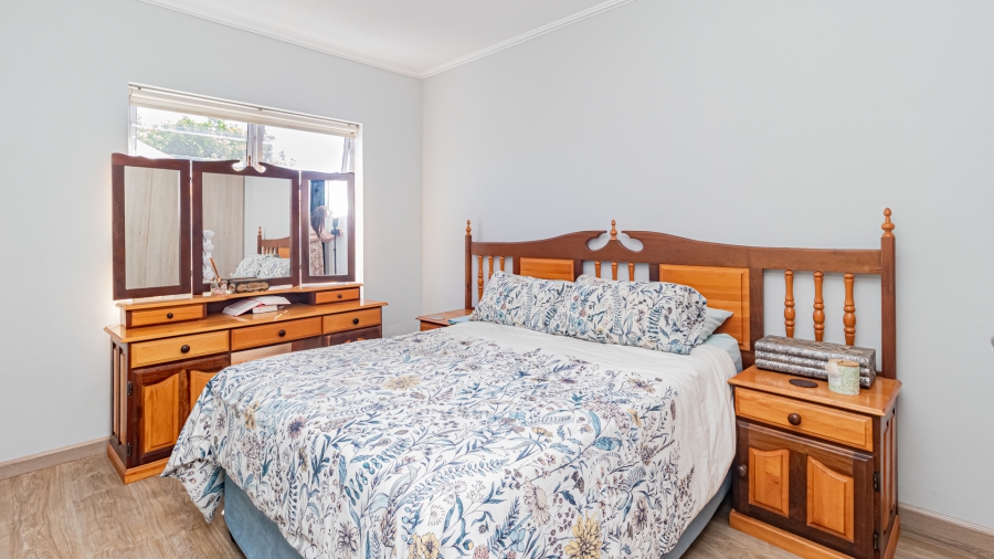 2 Bedroom Property for Sale in Durbanville Western Cape